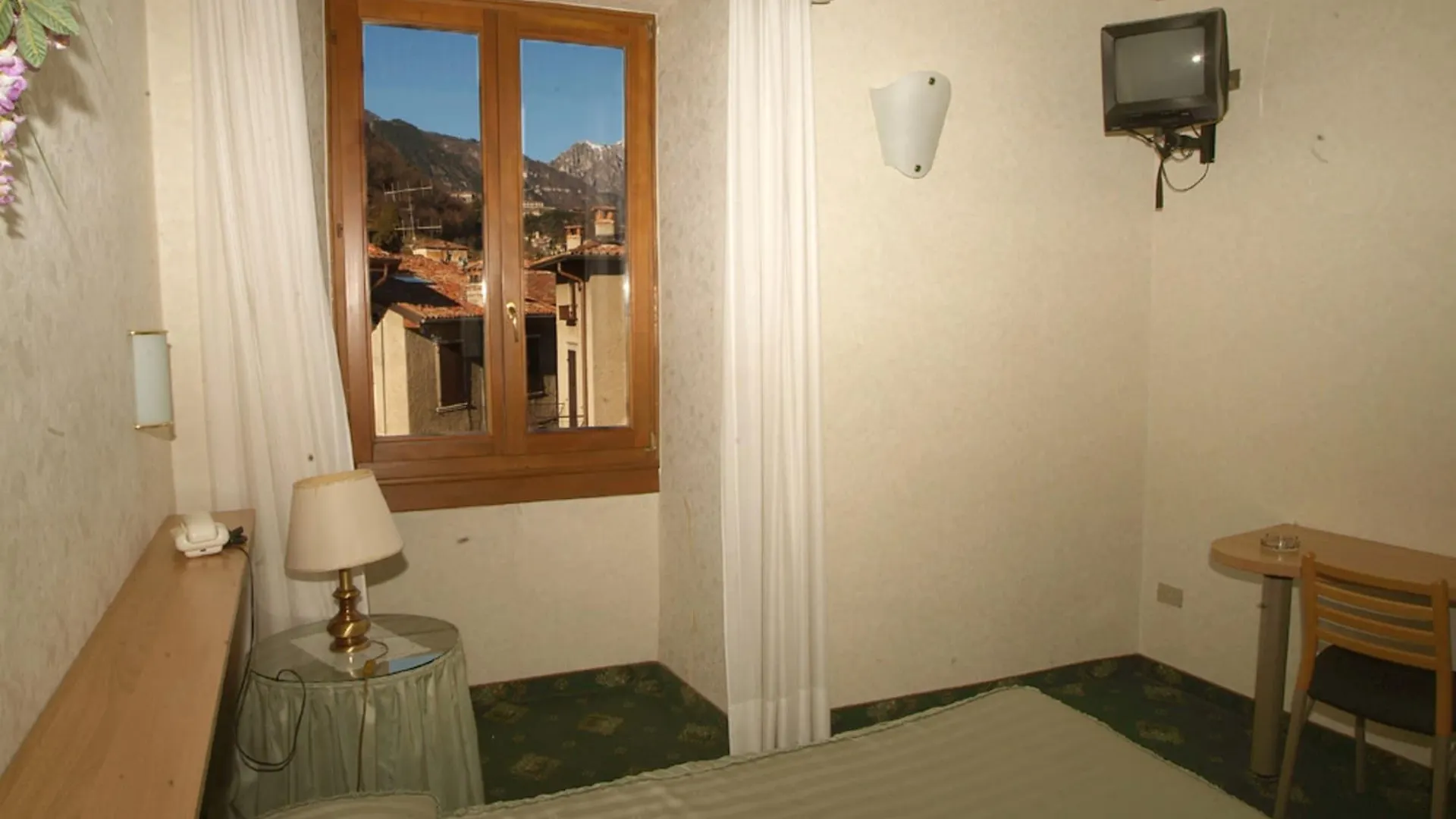 Hotel Miralago Pieve  3*, Pieve (Lombardy)